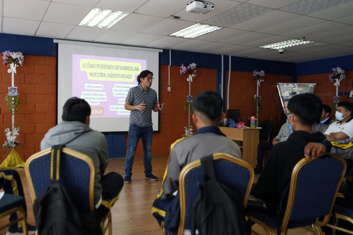 “Rockstars para la Minería”: desarrollando el talento en estudiantes de liceos técnico- profesionales de Tarapacá.