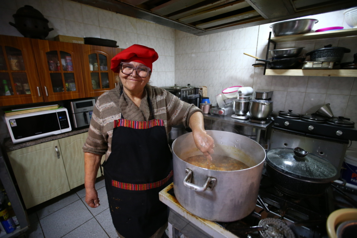 La emprendedora detrás de “Sabores Ancestrales” y “Suma tanta”, la amasandería del rico pan