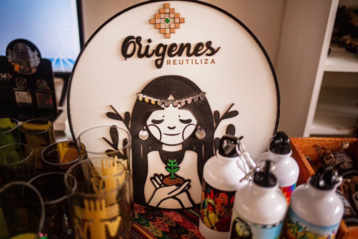 Orígenes Reutiliza: Un emprendimiento sustentable que transforma botellas de vidrio en vasos con identidad nortina