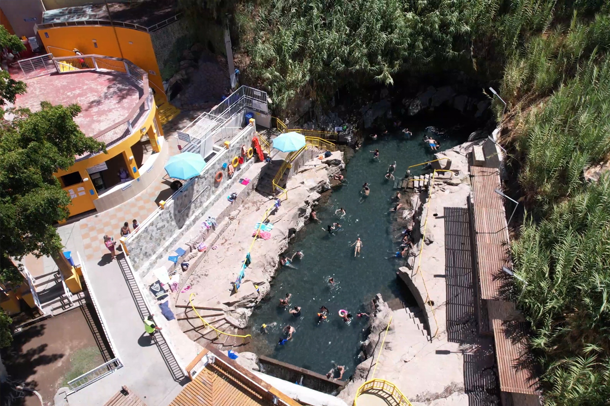 La Cocha Resbaladero: Patrimonio termal en el Oasis del Tamarugal