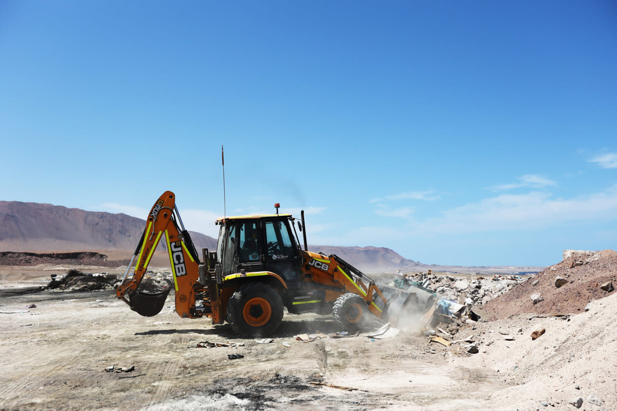 Recuperar espacios afectados por residuos: Una tarea urgente en el borde costero